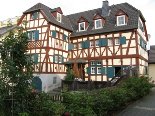 Rosendorf Sinzig-L&ouml;hndorf Foto Wolfgang Brandt